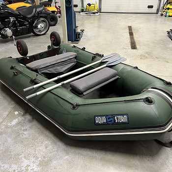 Kummipaat Aqua storm