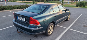 M/V Volvo S60 D5 atm (2 foto / 3)