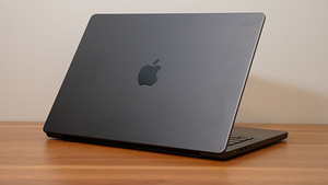 MacBook Pro 14" Apple M5 10‑core CPU & 10‑core GPU 24GB/1TB (1 foto / 1)