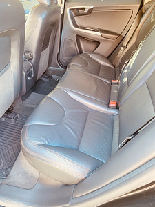 Volvo (7 фото из 10)
