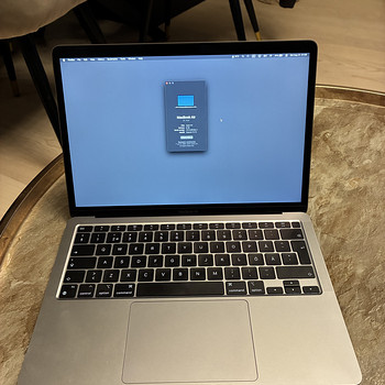 Apple Macbook Air M1 13" 8/256 (2020) + Magic Mouse(Valge)