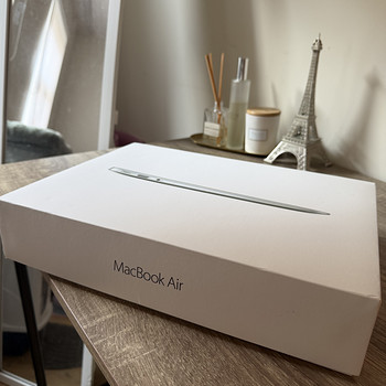 MacBook Air 13 (2017)