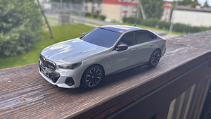 BMW i5 puldiauto (3 foto / 4)
