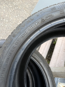 225/45/18 ja 255/40/18 Continental m+s (4 foto / 7)