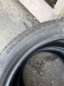 225/45/18 ja 255/40/18 Continental m+s (6 foto / 7)