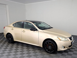 Lexus IS 220 Luxury 2.2 D 130kW (1 foto / 7)