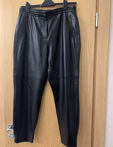 Naiste püksid ( GerryWeber leather -look) (1 foto / 4)