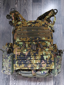 Снаряжение для airsoft (2 фото из 6)
