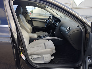 Audi A4 (9 foto / 10)