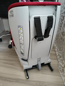 Britax römer trifix turvatool 9-18kg (3 foto / 5)