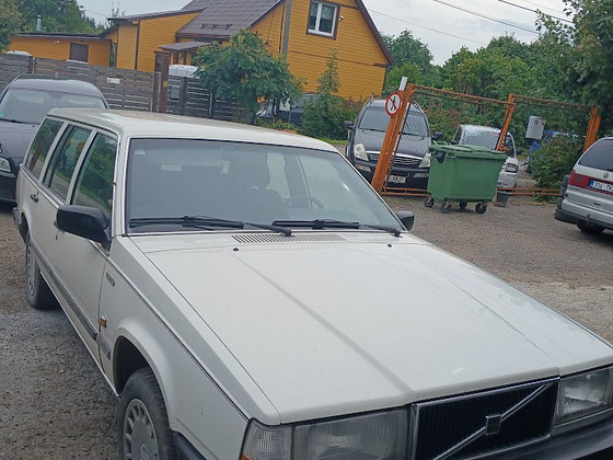 Volvo 740