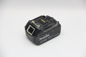 Aku Makita 18V 5.0Ah (2 foto / 2)