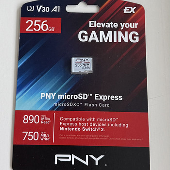 PNY microSD Express 256GB 890MB/s / 750MB/s
