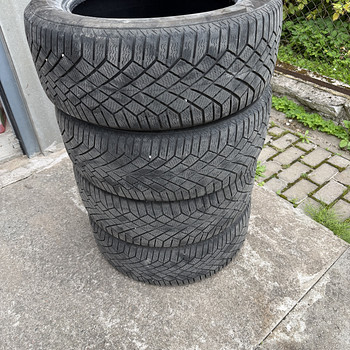 Continental VikingContact 225/55R17