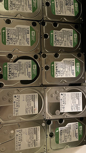 Kasutatud kõvakettad 2TB (1 фото из 1)