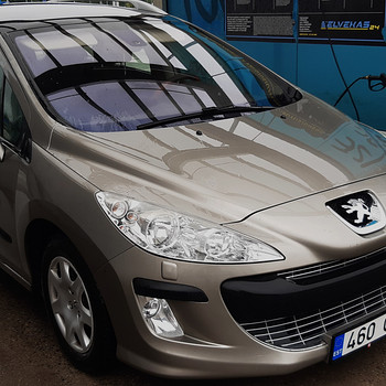 Peugeot 308 1.6 88kW. 2011г.