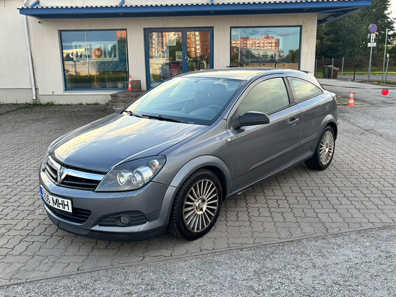 Opel Astra GTC