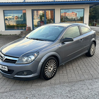Opel Astra GTC