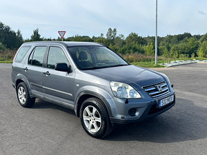 Honda CR-V (6 фото из 6)