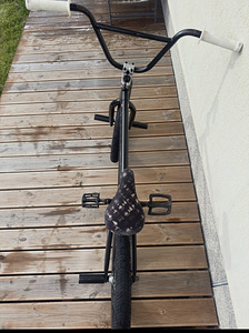 Division Brookside BMX — vähe kasutatud, uued osad (3 foto / 5)