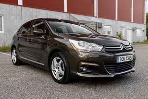 Citroen C4 дизель автомат (1 фото из 15)
