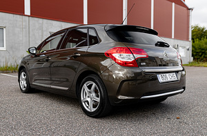 Citroen C4 дизель автомат (6 фото из 15)