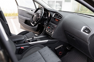 Citroen C4 дизель автомат (7 фото из 15)