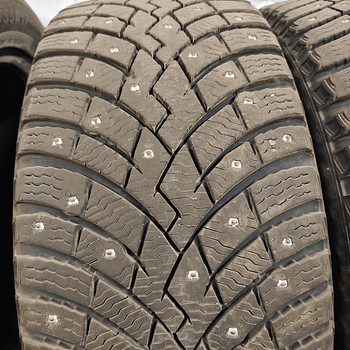 Шипованные шины Pirelli Ice Zero2