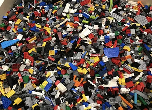 Ostame suures koguses LEGO klotse! (1 foto / 1)