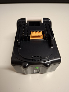 Makita BL1830 Li-ion 6Ah 18V analoogaku (uus) (3 foto / 4)