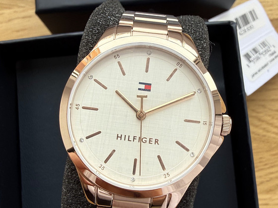 Uus Tommy Hilfiger käekell