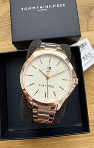Новые часы Tommy Hilfiger (1 фото из 8)