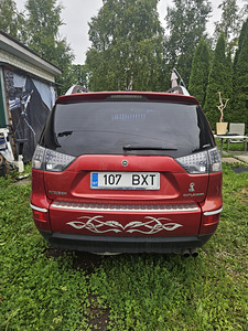 BRONEERITUD!Müüa Mitsubishi Outlander 2008a diisel,manual (3 foto / 8)