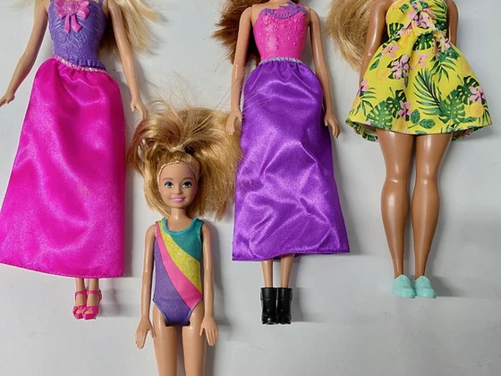 Набор из 4 кукол Барби / Mattel.