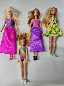 4 Barbie / Mattel nuku komplekt. (1 foto / 2)