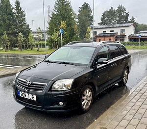 Toyota Avensis Facelift D-4D 2.0 93kW (1 foto / 8)