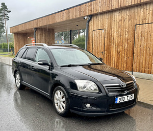 Toyota Avensis Facelift D-4D 2.0 93kW (3 foto / 8)