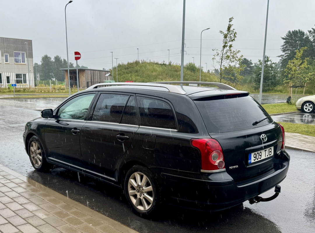 Toyota Avensis Facelift D-4D 2.0 93kW