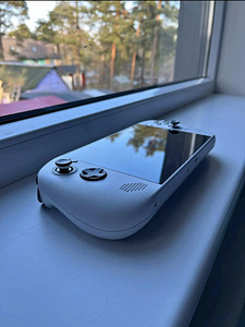 Lenovo Legion Go S 8” Windows (1 фото из 8)