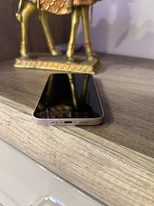 iPhone 13 128GB (3 фото из 8)
