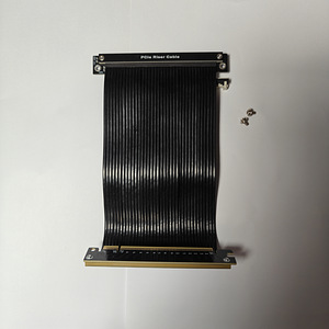 PCIe 4.0 x16 pikenduskaabel (riser) ADT-LINK 180 mm — must (1 foto / 4)