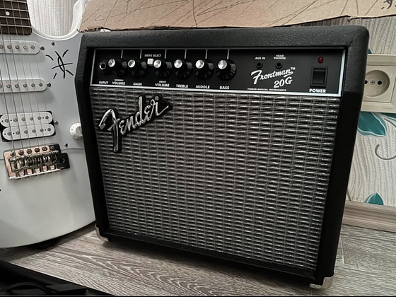 Fender Frontman 20G
