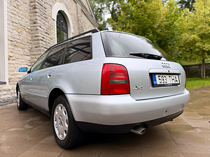 AUDI A4 / БЕЗ РЖАВЧИНЫ / ТО 08.2027 (4 фото из 15)