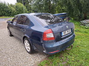 Skoda Oktavia 2012 г. (3 фото из 6)