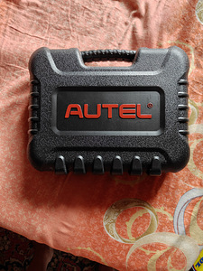 Autel MaxiCOM 808S (1 foto / 3)