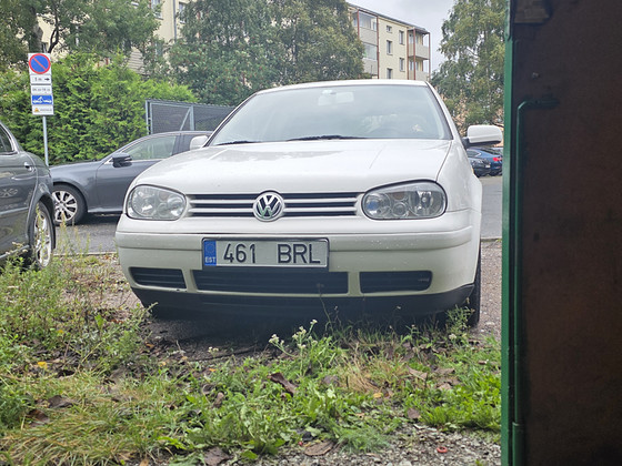 VW Golf 4