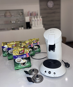 Philips Senseo Original кофемашина + кофейные чалды (2 фото из 6)