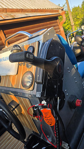Mercury 40 л.с. 4T EFI, длинная нога, дистанционное управлен (1 фото из 3)