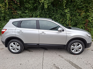 Nissan Qashqai 2.0 104kW (6 foto / 14)