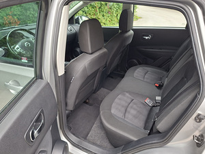 Nissan Qashqai 2.0 104kW (11 foto / 14)